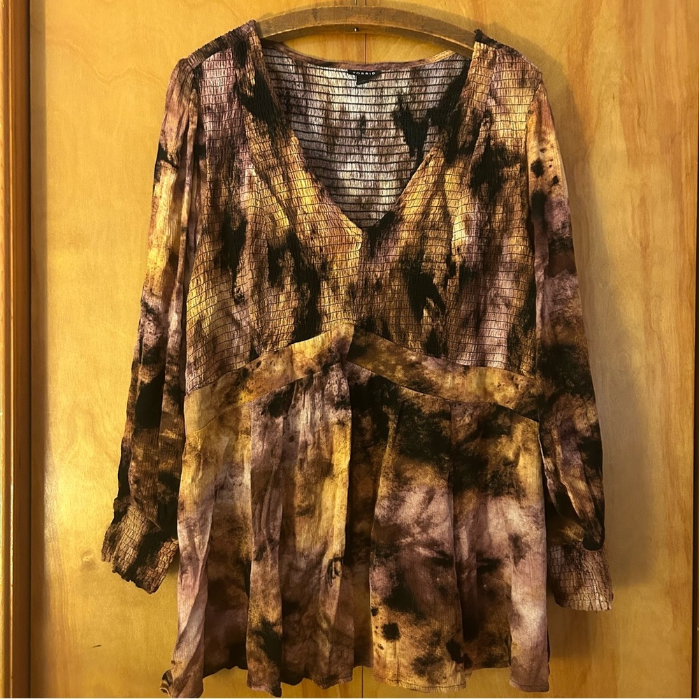 Torrid-Multicolor Tie Dye Babydoll‎ Top-Smocked Yoke-Empire Waist-Size 3X